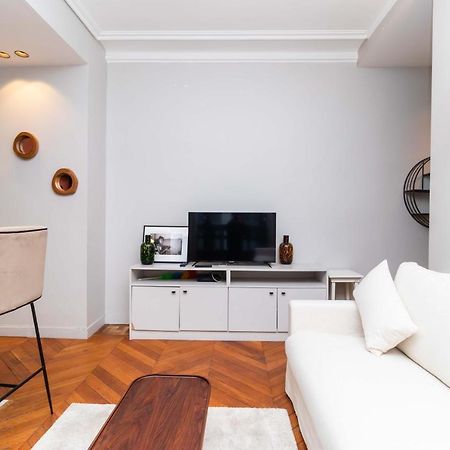 Apartment Center Of Paris By Studio Prestige Eksteriør bilde
