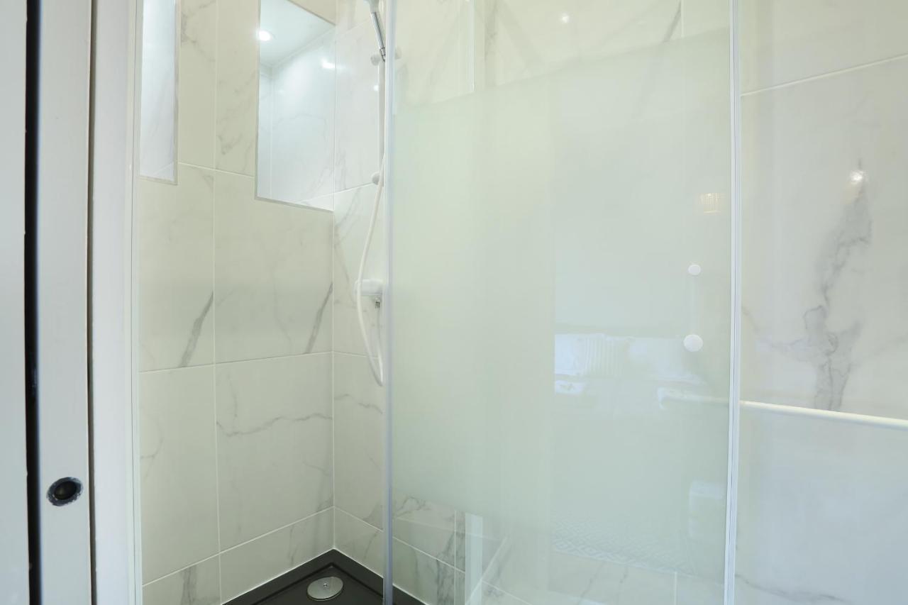 Apartment Center Of Paris By Studio Prestige Eksteriør bilde