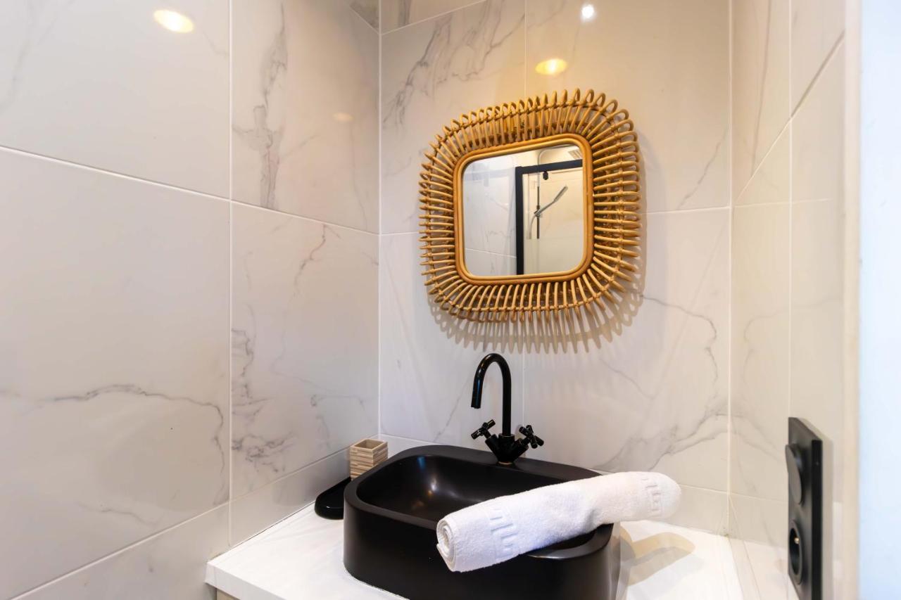 Apartment Center Of Paris By Studio Prestige Eksteriør bilde
