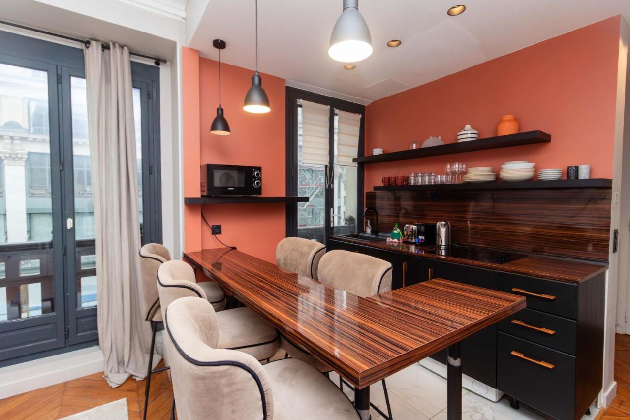 Apartment Center Of Paris By Studio Prestige Eksteriør bilde
